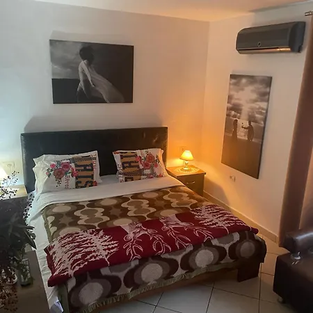 Your Own Privacy Flat * Tirana